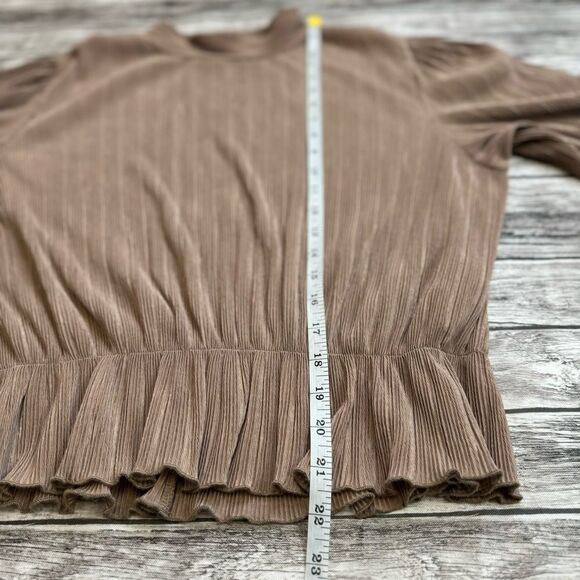 Pull & Bear Women's Accordion Pleat Blouse XL Extra Large Tan Beige Light Brown - Picture 14 of 15